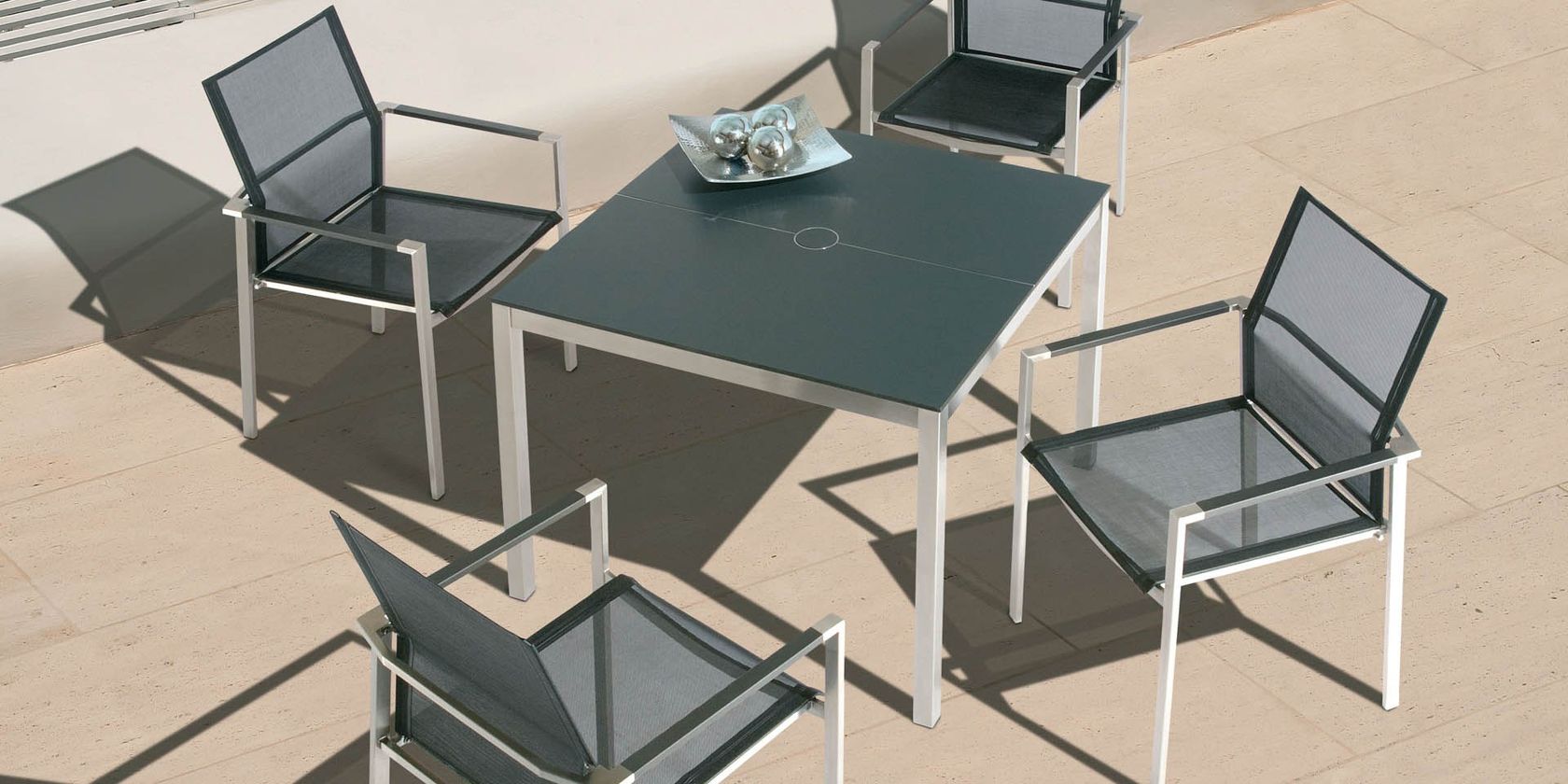 Barlow Tyrie Mercury collection (Dining)