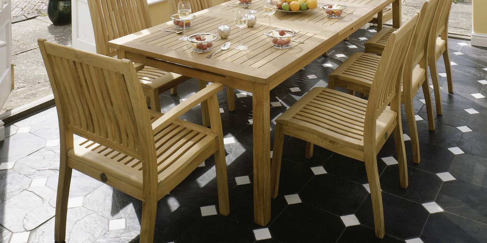 Barlow Tyrie Monaco collection (Dining)