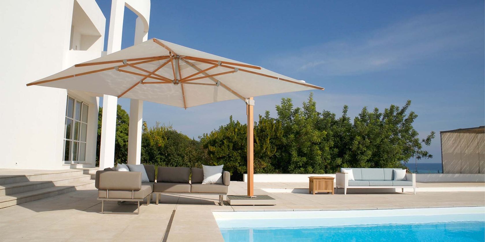 Barlow Tyrie Napoli collection (Parasol)
