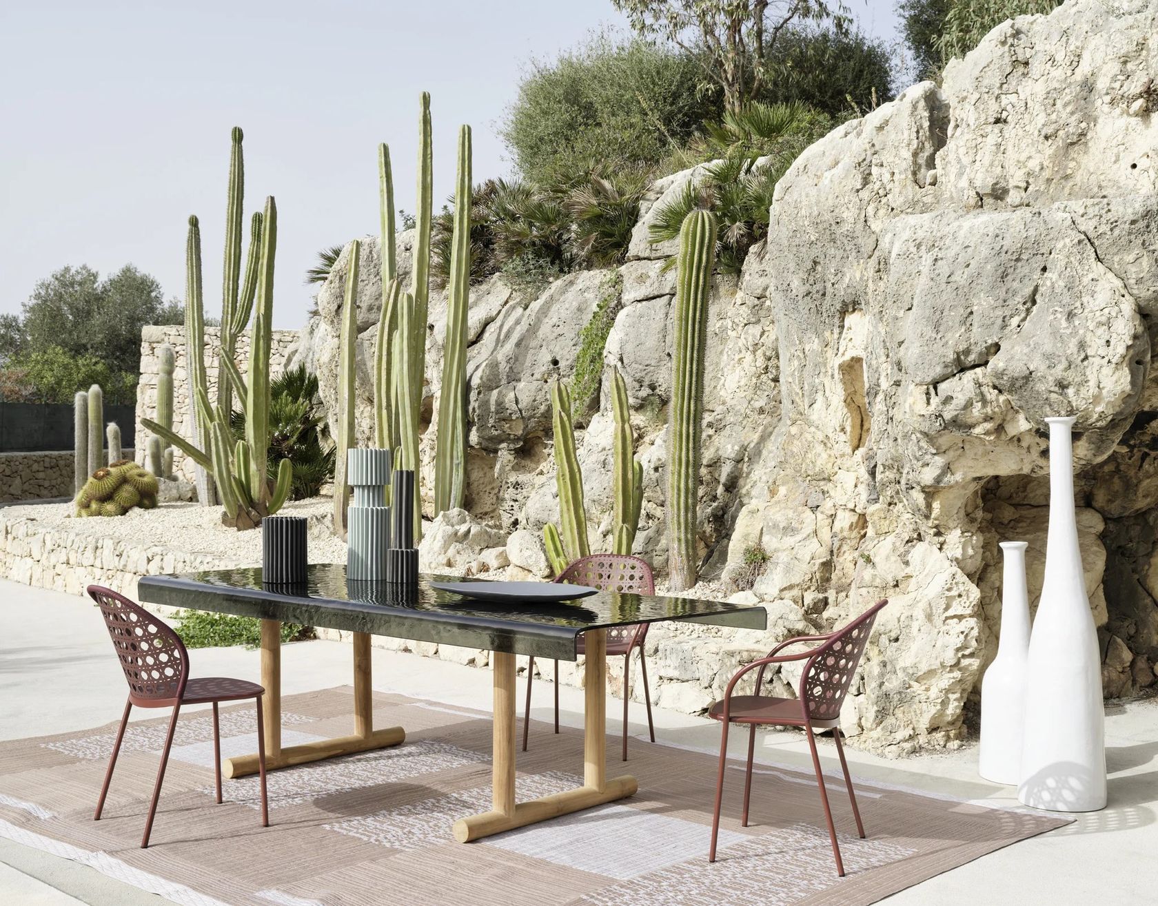 Gervasoni Torii collection (Outdoor dining)
