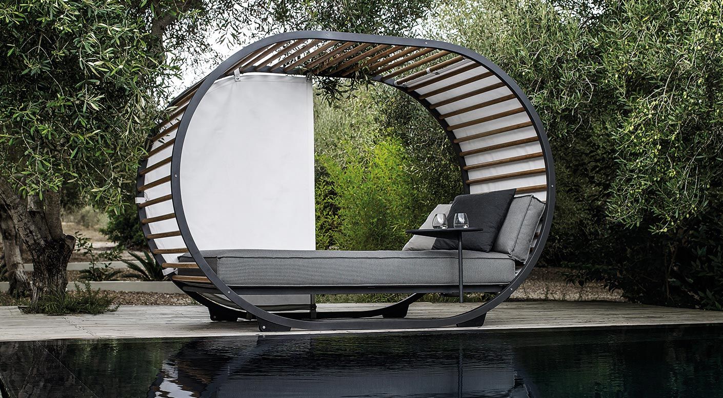 Gloster Cradle collection (Daybed)