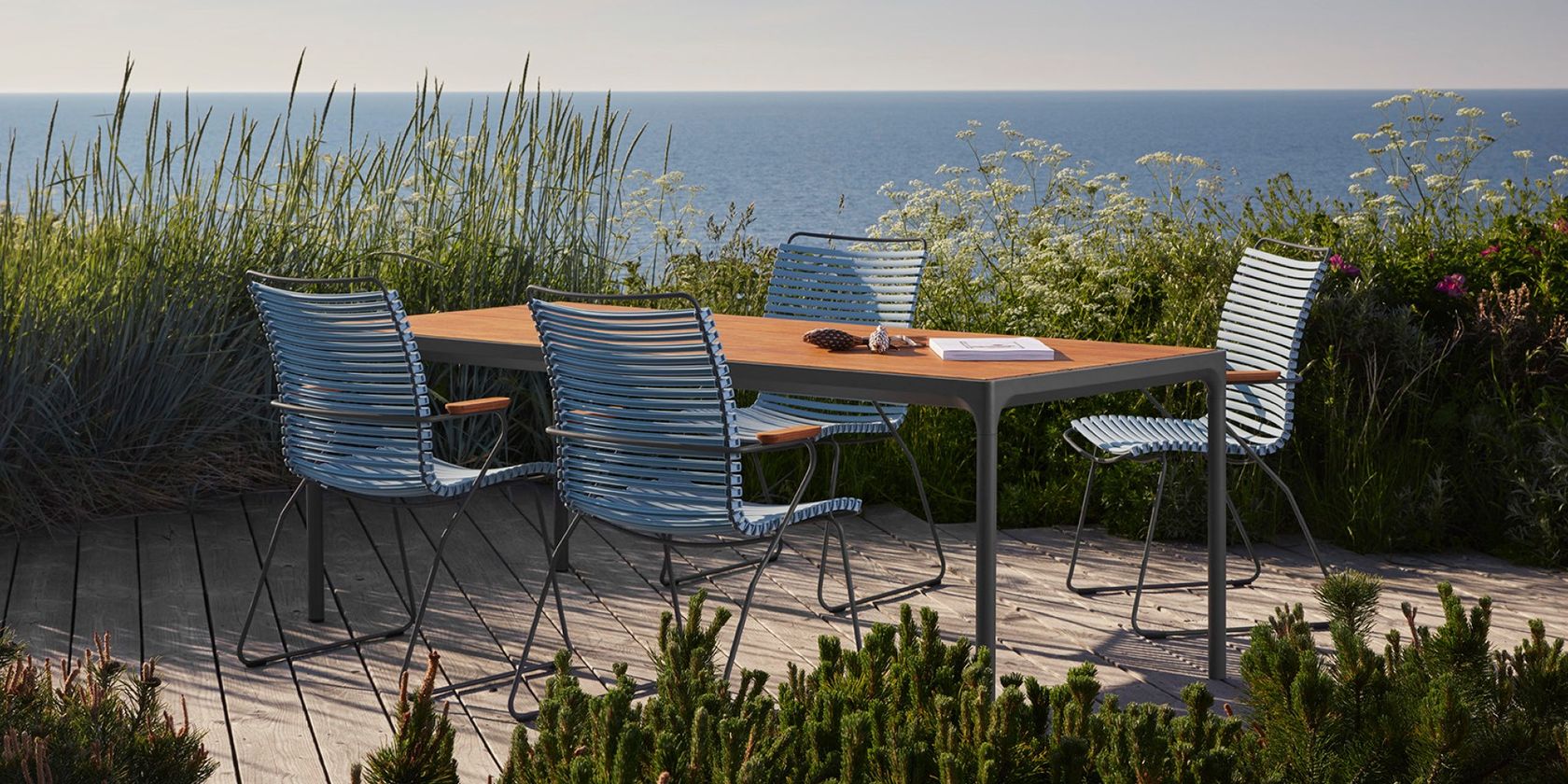 Houe Four collection (Dining table)