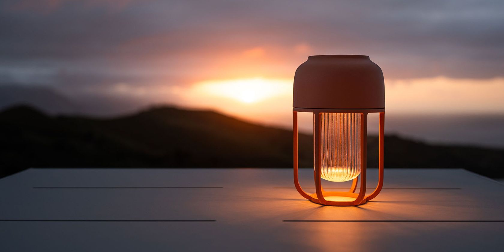Houe Light no 1 collection (Lamp)