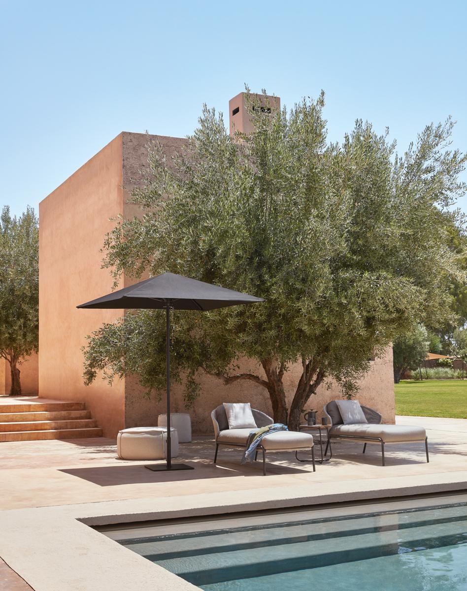 Manutti Centra collection (Umbrellas)