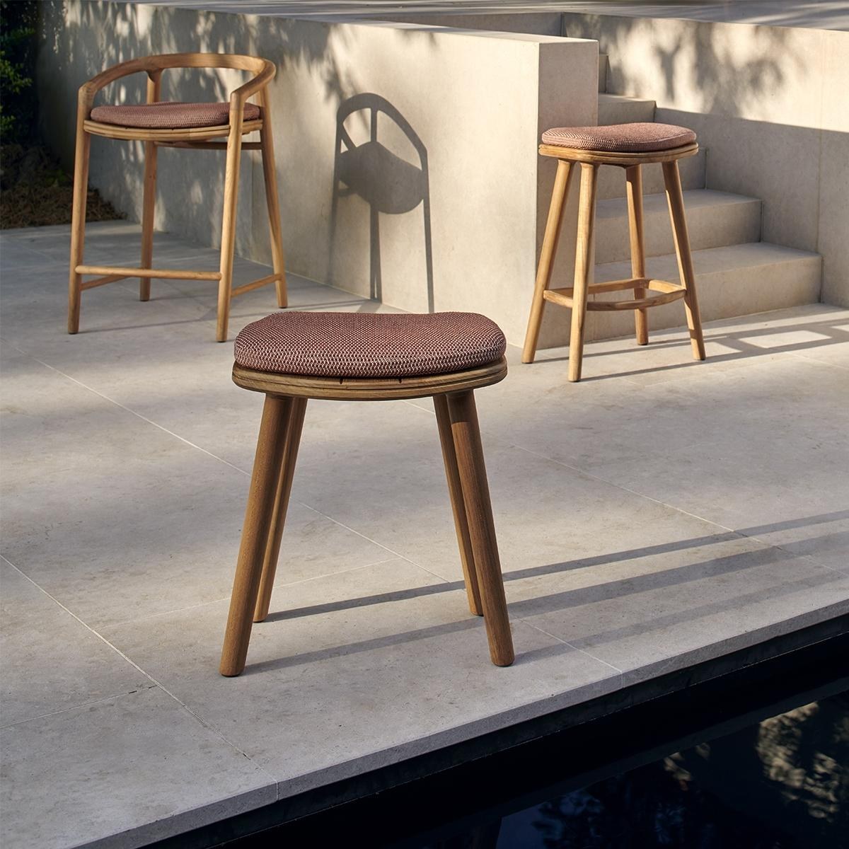 Manutti Solid collection (Dining chairs)