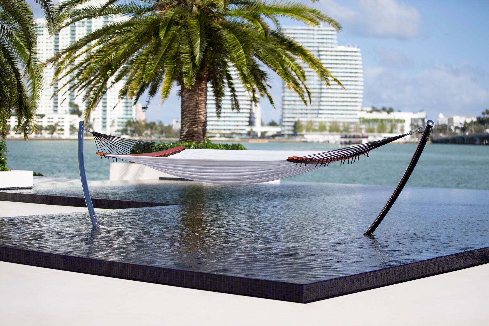 Tuuci Air Lounge collection (Hammock)