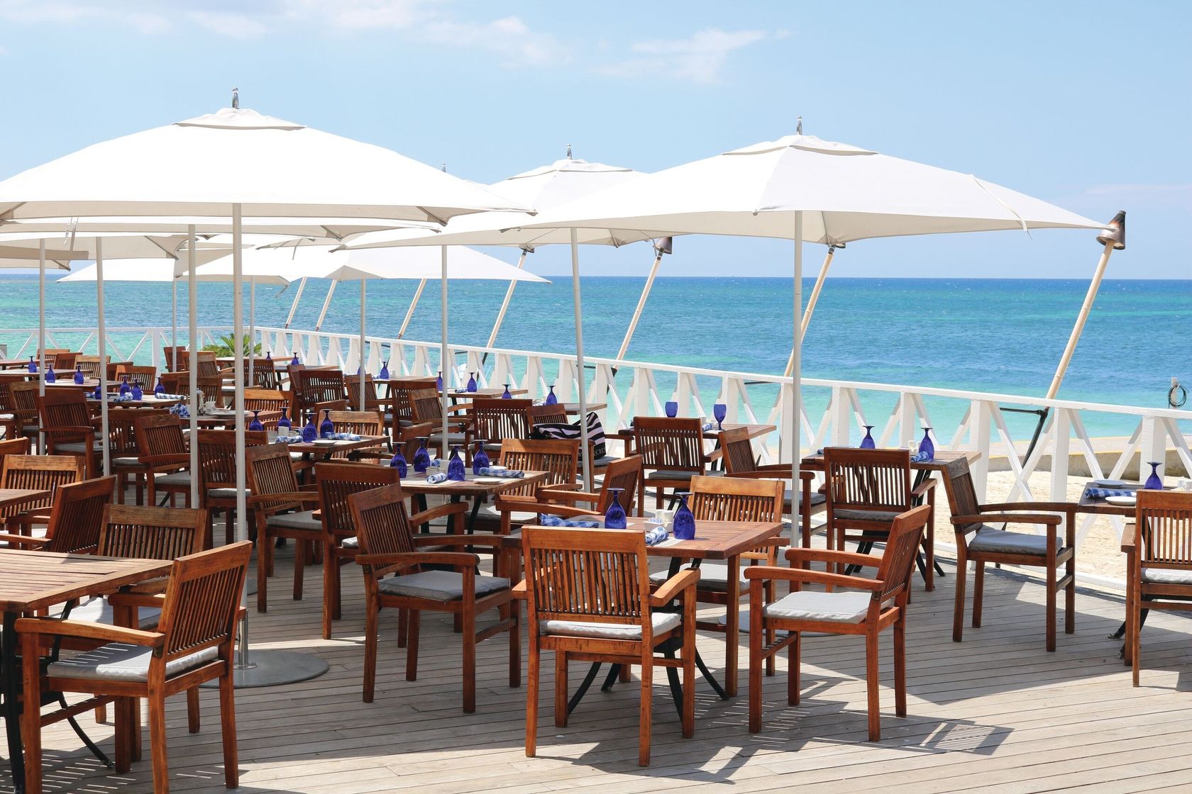 Tuuci Bay Master M1 collection (Center-post parasol)